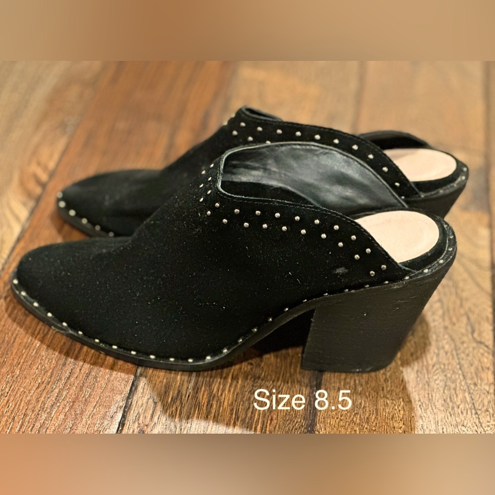 Chinese Laundry Black Mule Heels, Size 8.5